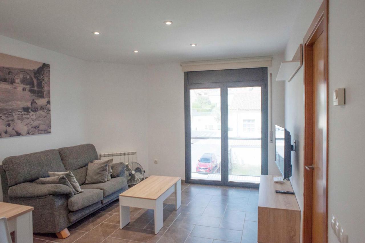 Apartament Bisaura De Ter Sant Quirze De Besora Kültér fotó