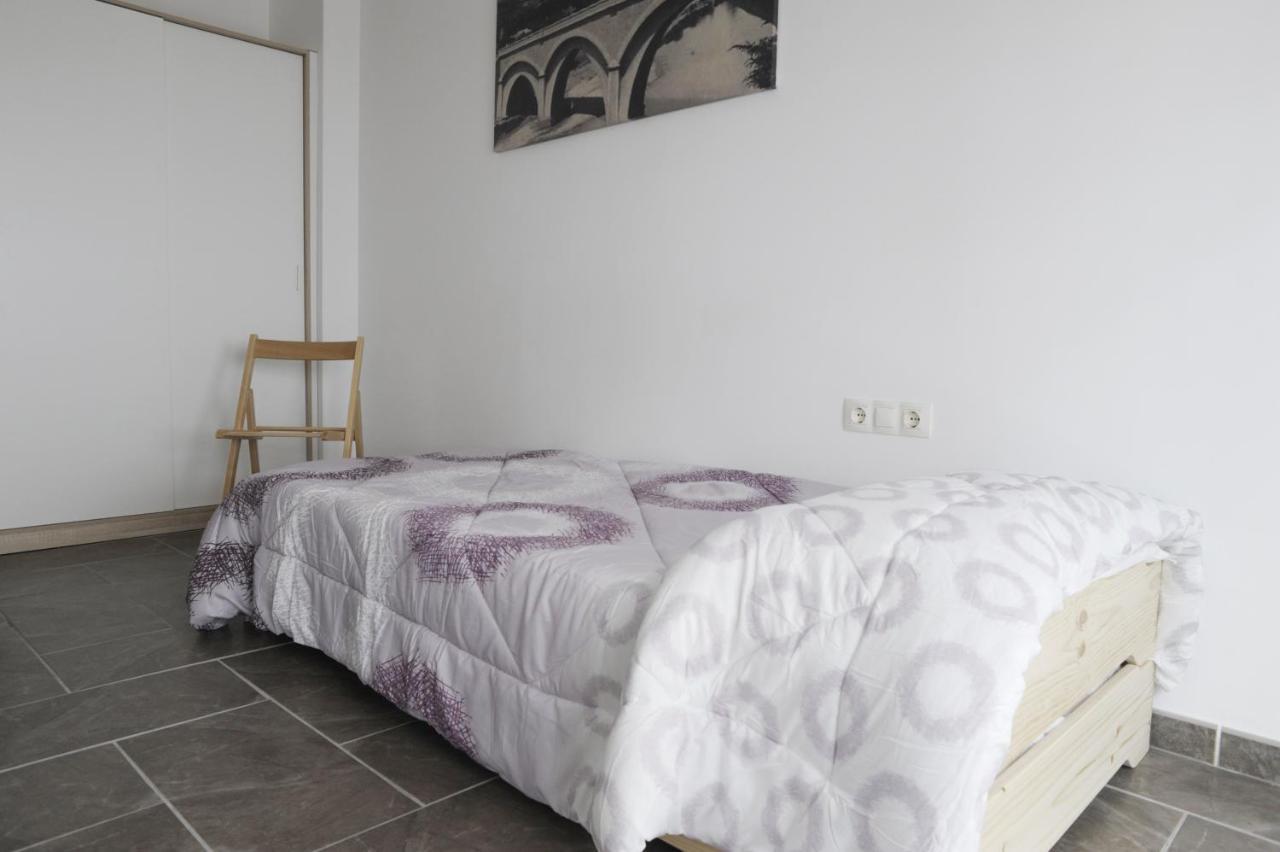 Apartament Bisaura De Ter Sant Quirze De Besora Kültér fotó